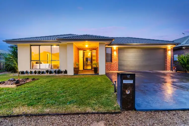 17 Tyler Crescent, Tarneit VIC 3029