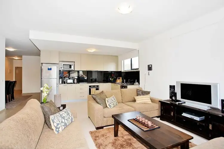 Second view of Homely apartment listing, 14/76 East Boundary Road, Bentleigh East VIC 3165