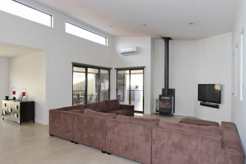 Sixth view of Homely house listing, 20 Cambridge Drive, Mansfield VIC 3722