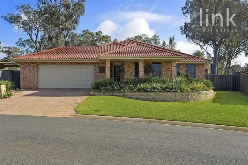 Main view of Homely house listing, 10 Redbox Drive, Thurgoona NSW 2640