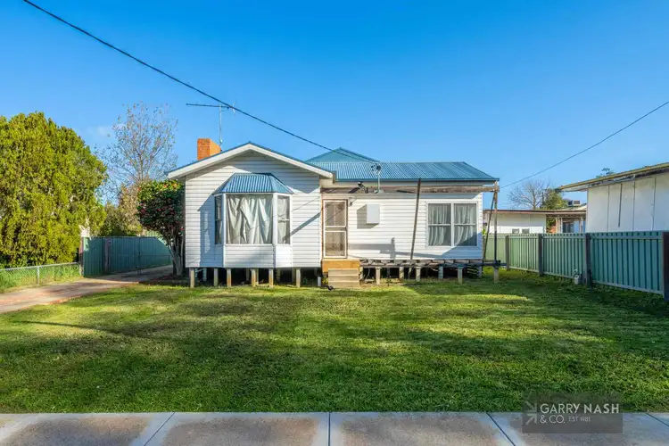 15 Ryan Avenue, Wangaratta VIC 3677