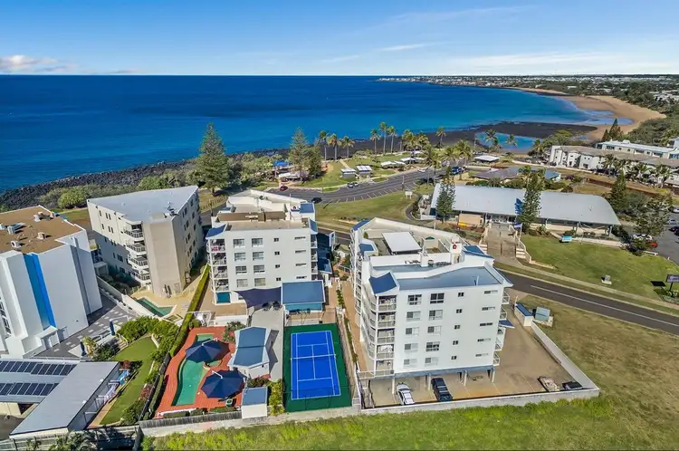 17/2 Baxter Street, Bargara QLD 4670