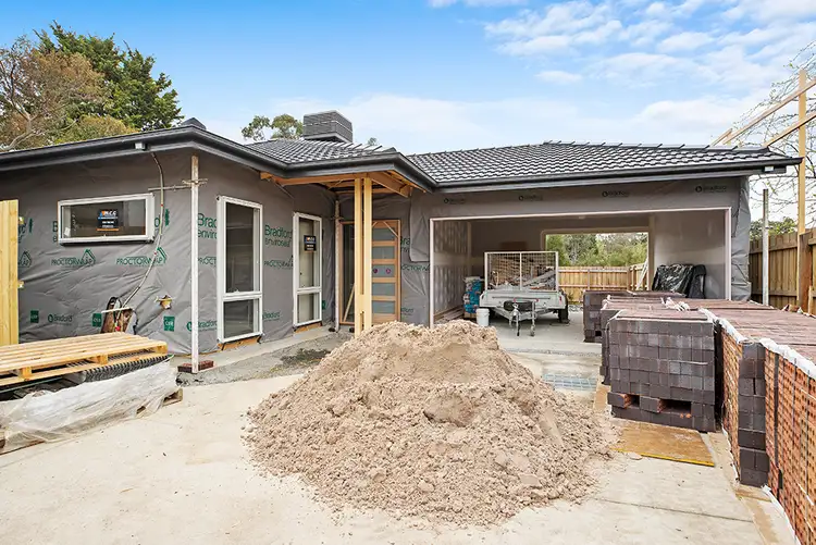 123A Esther Crescent, Mooroolbark VIC 3138