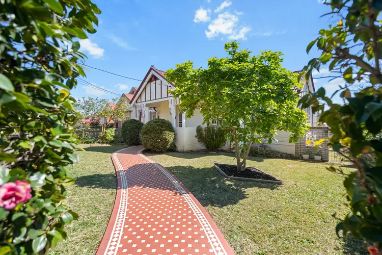 1 Hanks Street, Ashfield NSW 2131