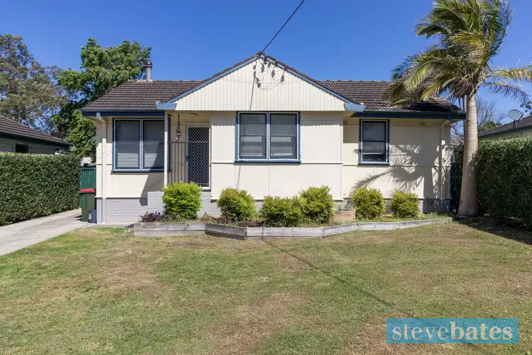 8 Dean Avenue, Raymond Terrace NSW 2324
