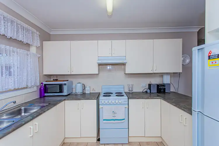 Fifth view of Homely unit listing, 3/7 Watson Place, Raymond Terrace NSW 2324