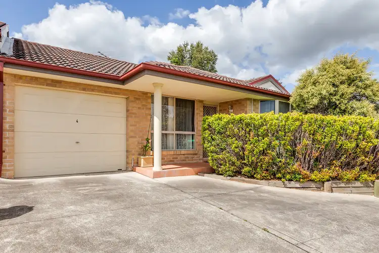 4/12 Park Street, East Maitland NSW 2323