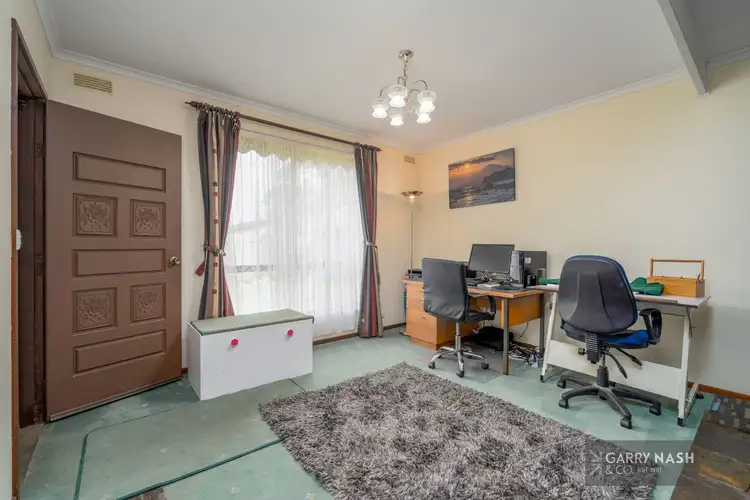 Second view of Homely house listing, 5 Baroona Court, Wangaratta VIC 3677