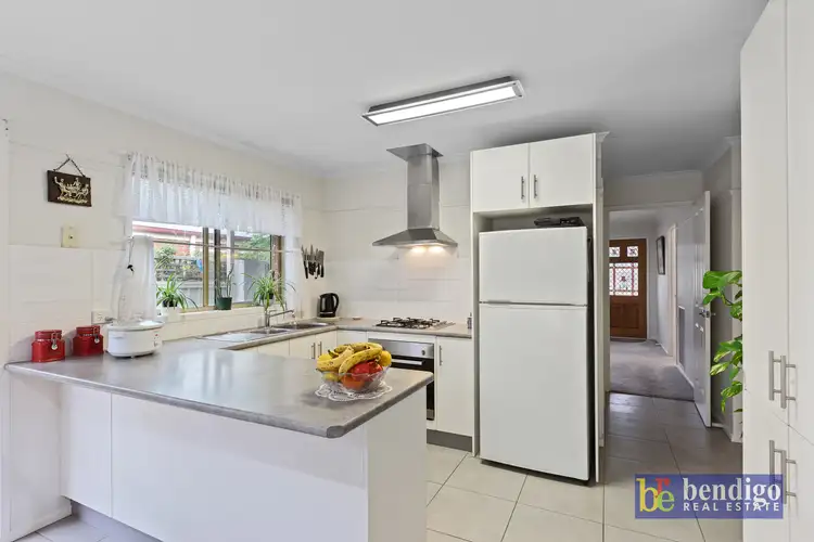 Sixth view of Homely house listing, 200 Mackenzie Street West, Kangaroo Flat VIC 3555