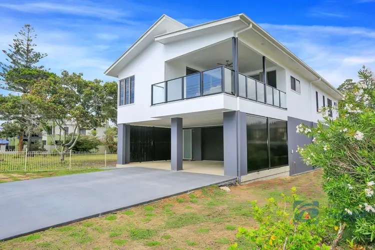 158 The Esplanade, Woodgate QLD 4660