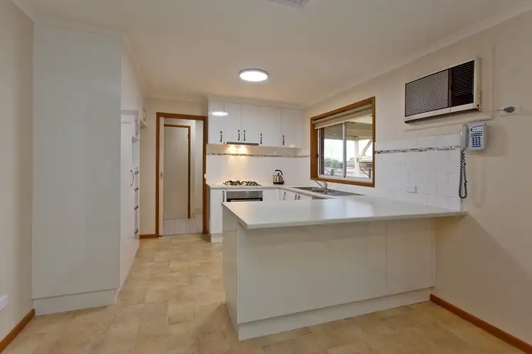Second view of Homely townhouse listing, 2/425 Tumgarra Place, Lavington NSW 2641