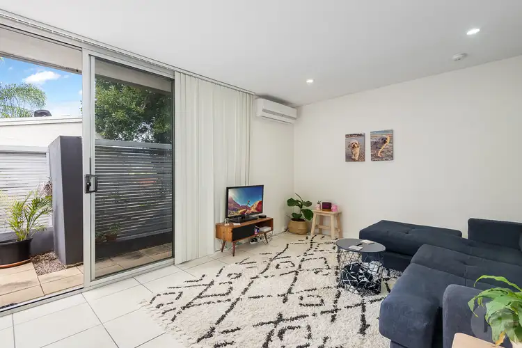 Fourth view of Homely unit listing, 3/17 Oxford Terrace, Taringa QLD 4068