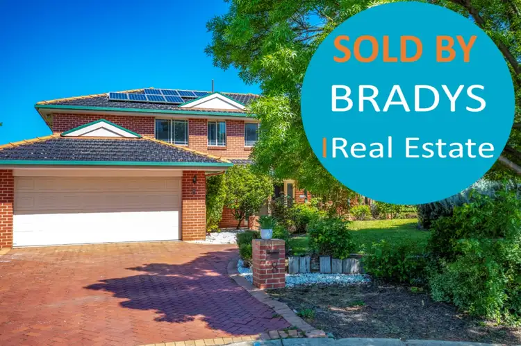 8 Barn Place, Palmerston ACT 2913