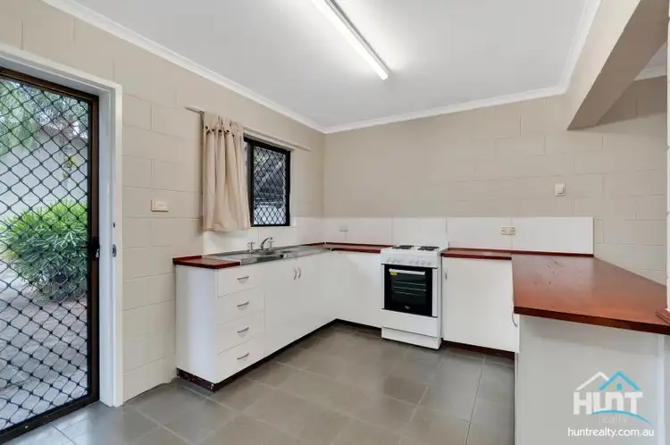18/64 Pease Street, Manoora QLD 4870