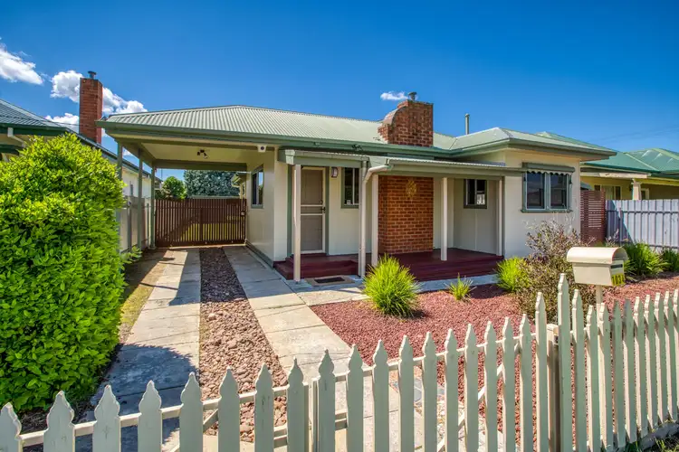 1034 Corella Street, North Albury NSW 2640