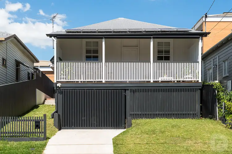 17 Dean Street, Red Hill QLD 4059
