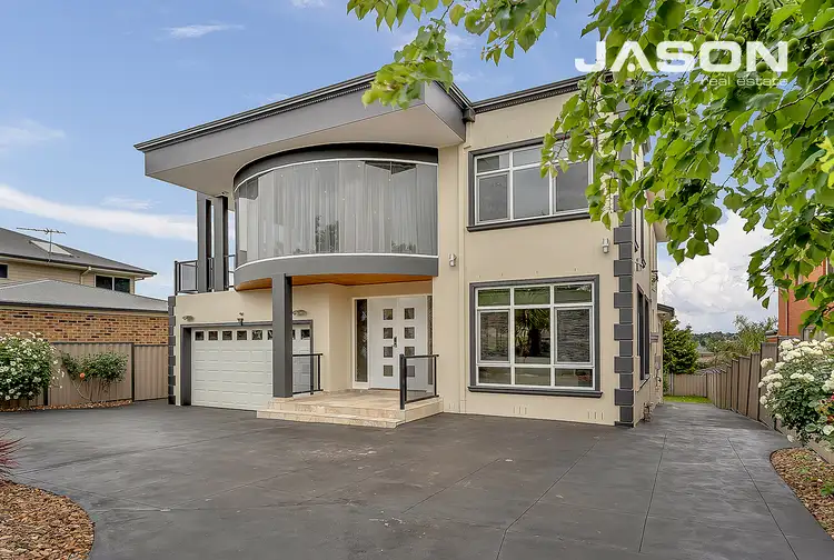 86 Clare Boulevard, Greenvale VIC 3059