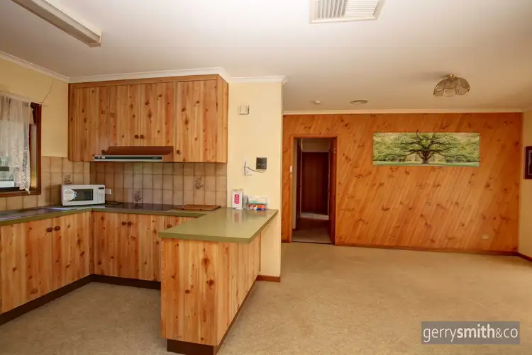 Third view of Homely house listing, 3 Elwin Court, Horsham VIC 3400