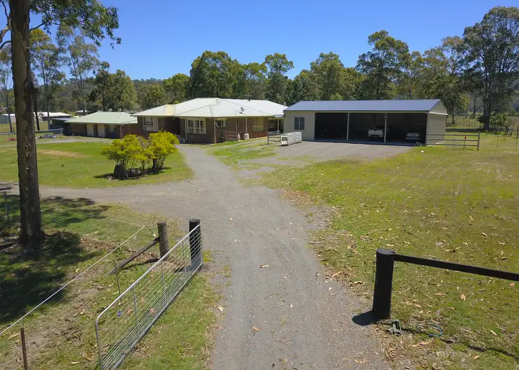 399 Martins Creek Road, Paterson NSW 2421