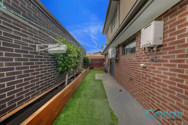 Sixth view of Homely house listing, 1/62 GILLINGHAM CRESCENT, Craigieburn VIC 3064