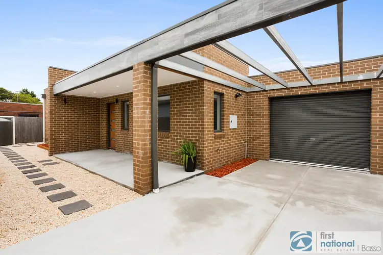 65a Swans Way, Capel Sound VIC 3940