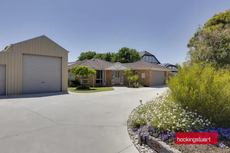 17 Balcombe Drive, Mount Martha VIC 3934