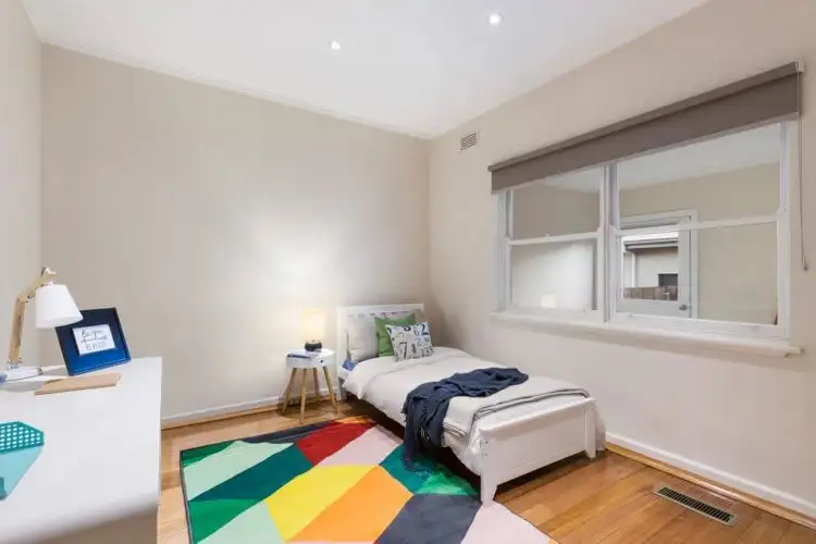 Sixth view of Homely house listing, 2/5 Cygnet Court, Eltham VIC 3095