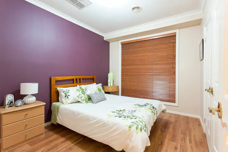 Sixth view of Homely house listing, 2 Cambridge Crescent, Taylors Lakes VIC 3038