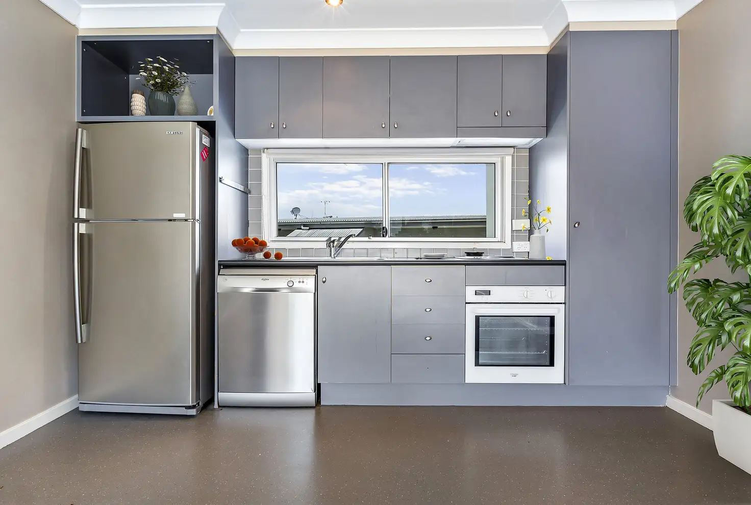 Main view of Homely unit listing, 202/5 Tudor Street, Newcastle West NSW 2302