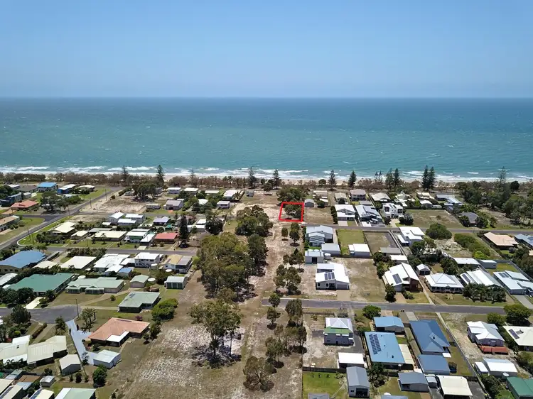 LOT Lot 7, 20 Hibiscus Court, Woodgate QLD 4660