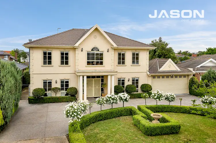 18 Mossgiel Avenue, Greenvale VIC 3059
