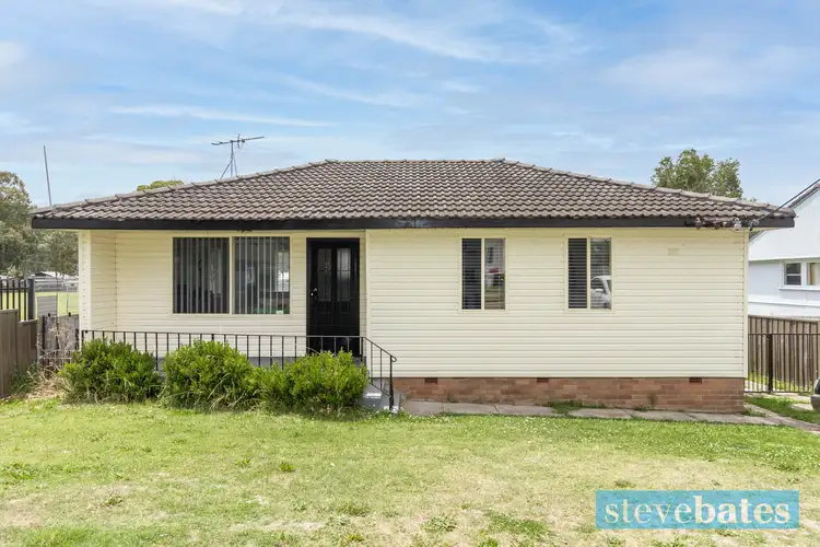 20 Roslyn Street, Raymond Terrace NSW 2324