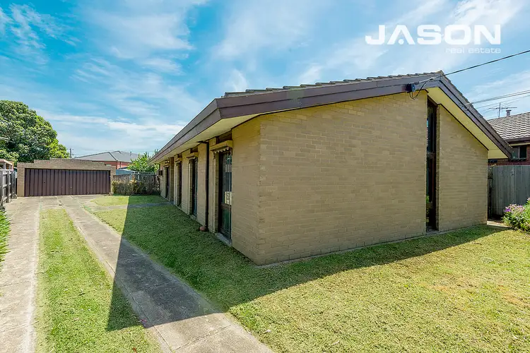 29 Christopher Crescent, Tullamarine VIC 3043