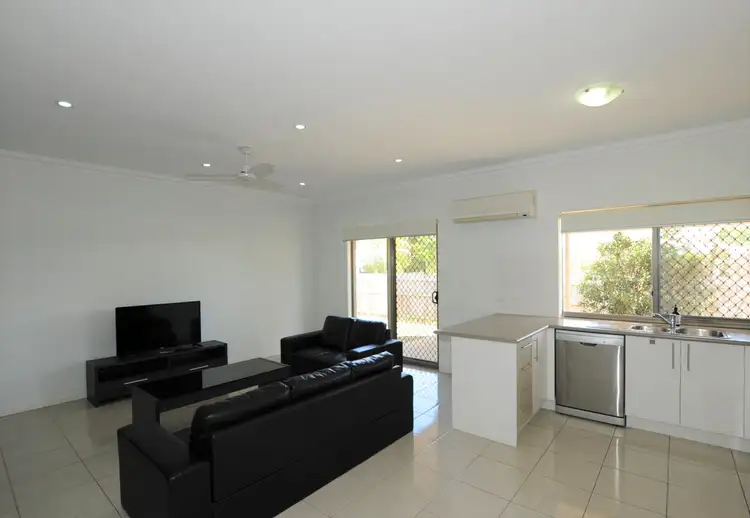 Sixth view of Homely unit listing, 2/3 Bust Street..., Svensson Heights QLD 4670