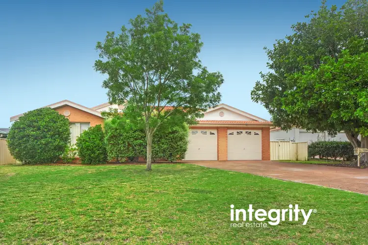 15 St James Crescent, Worrigee NSW 2540