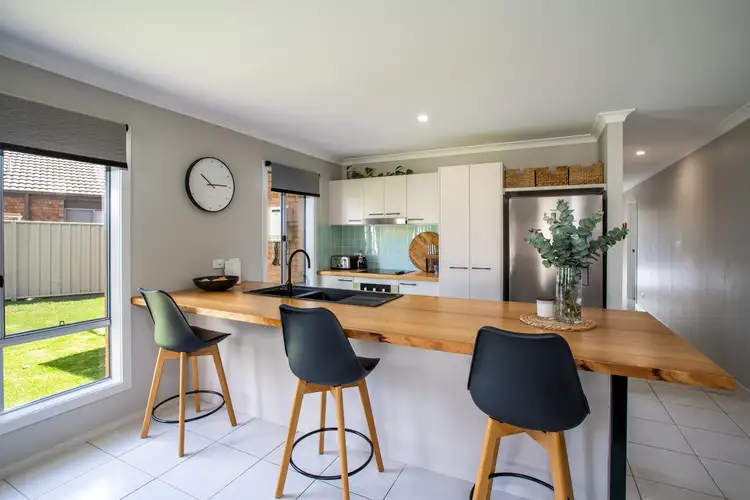 Third view of Homely house listing, 21 Kendall Drive, Hamilton Valley NSW 2641