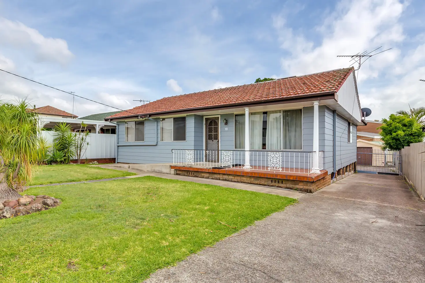 Main view of Homely house listing, 18 Burgess Parade, Tarro NSW 2322