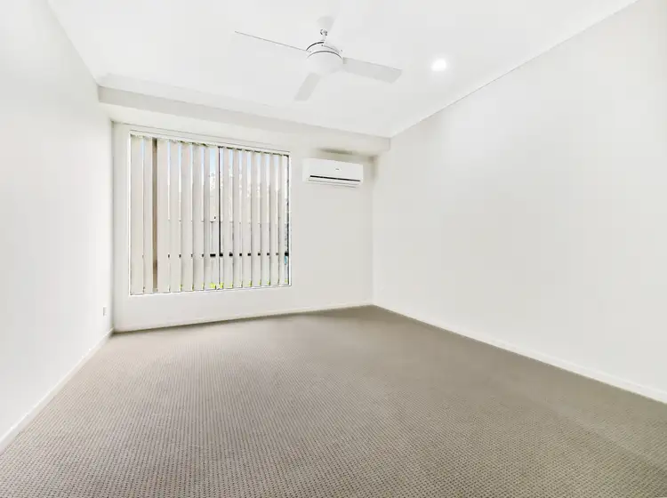 Sixth view of Homely semi-detached listing, 2/30 Thorncliffe Avenue, Thornton NSW 2322