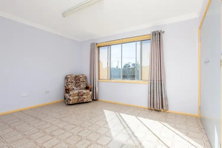Fifth view of Homely house listing, 33 Eastern Avenue, Tarro NSW 2322