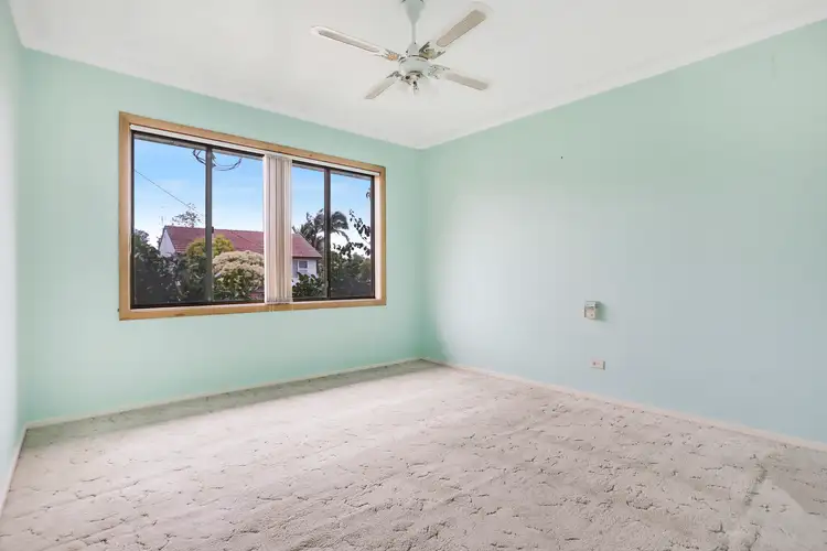 Fourth view of Homely house listing, 35 Third Avenue, Rutherford NSW 2320
