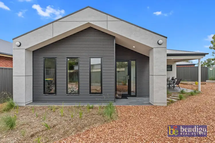 34A Churchill Avenue