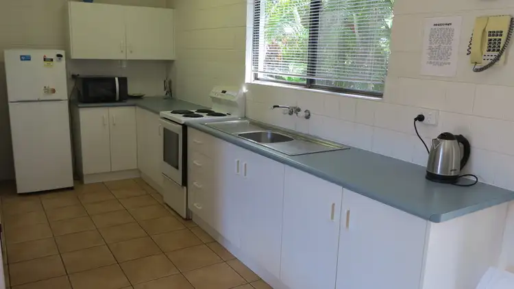 Seventh view of Homely unit listing, 3/2 Endeavour Road, Arcadia QLD 4819