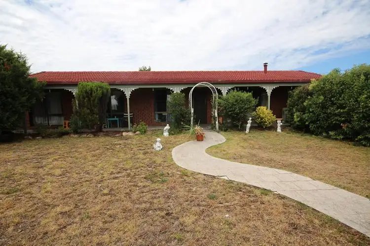 Main view of Homely house listing, 1 Wattle Court, Stanthorpe QLD 4380