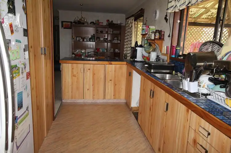 Second view of Homely house listing, 1 Wattle Court, Stanthorpe QLD 4380