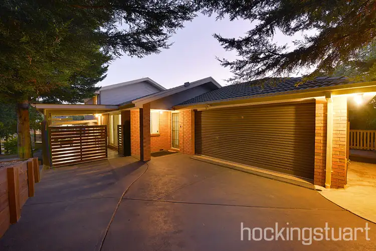 43 Avebury Drive, Berwick VIC 3806