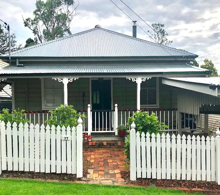 37 Lintern Street, Red Hill QLD 4059