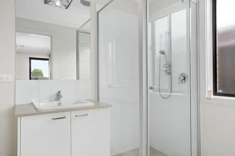 Sixth view of Homely townhouse listing, 72b Hart Street, Colac VIC 3250