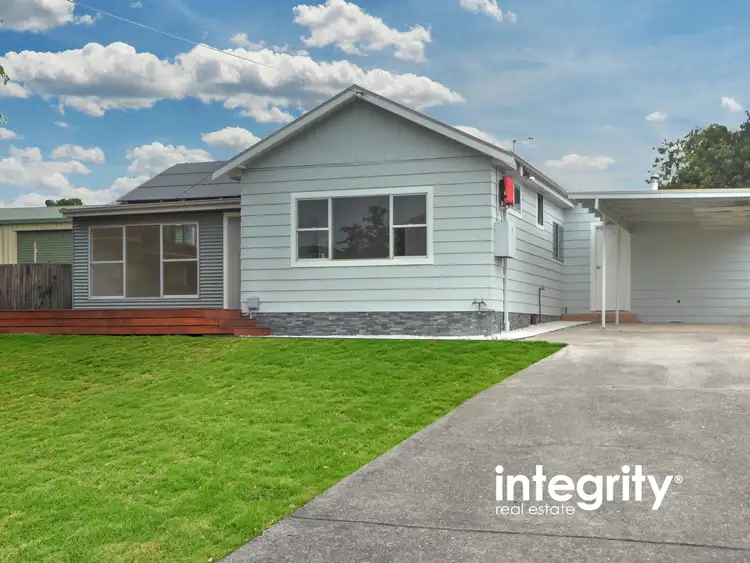18 Hale Avenue, Nowra NSW 2541