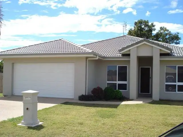 8 Lucinda place, Bowen QLD 4805