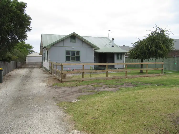 Main view of Homely house listing, 8 Otway Street, Wurruk VIC 3850